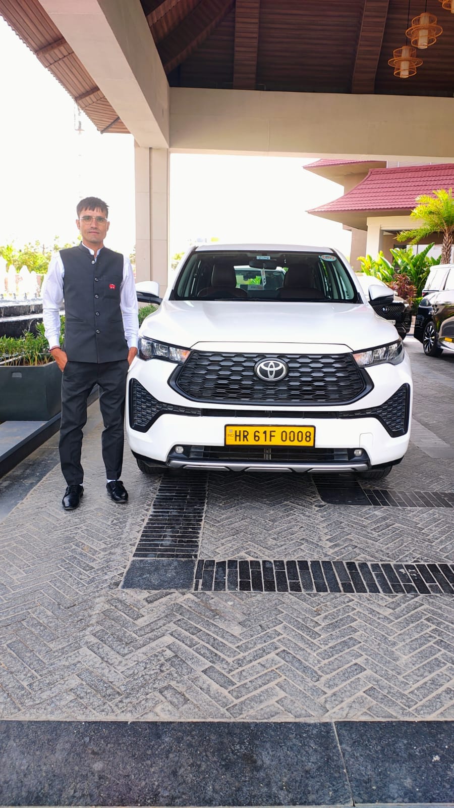 Wedding car rental Jaipur — wedding car rental Jaipur, chauffeur service Jaipur, best luxury car rental in Jaipur