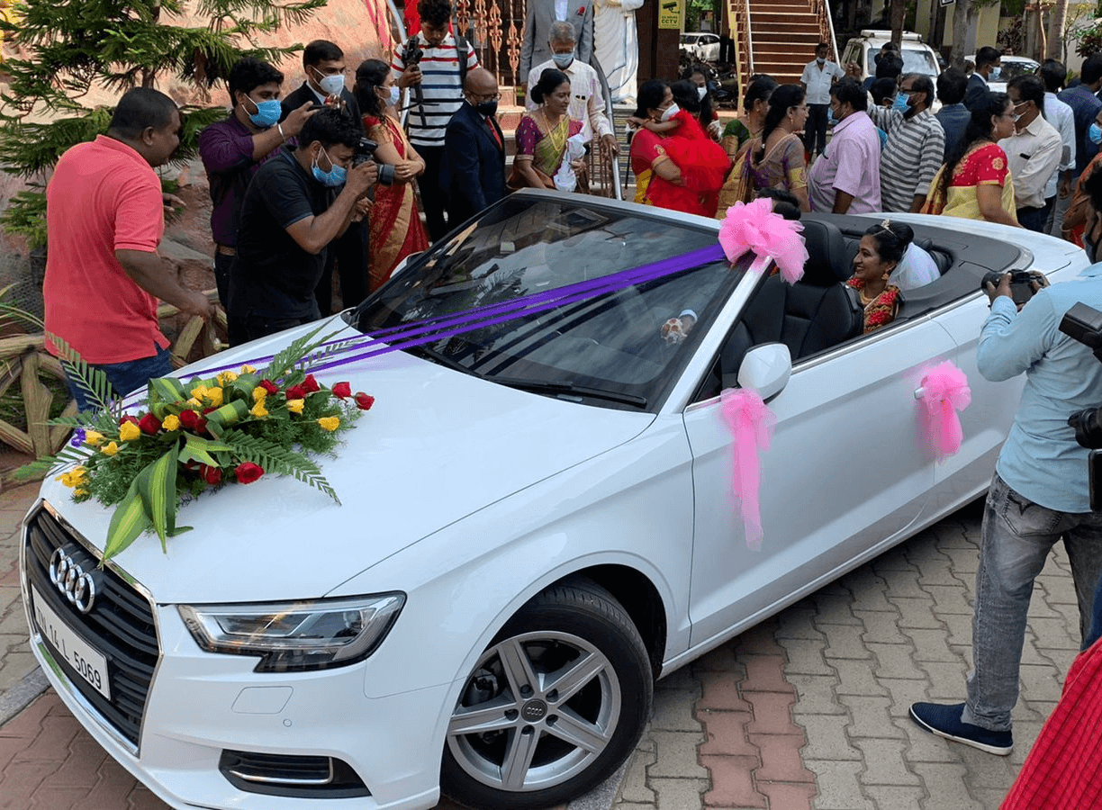How to Choose the Perfect Wedding Car for Your Big Day