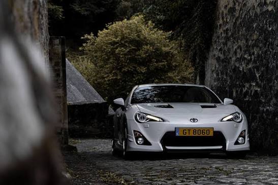 Toyota Luxury Car Rental Services in Jaipur – Comfort, Style & Reliable Chauffeur-Driven Travel