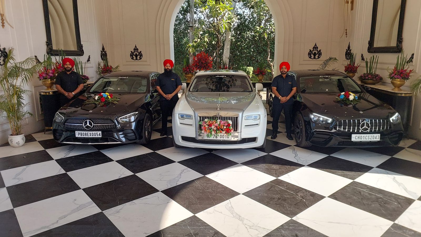 Best luxury car rental services Jaipur — best luxury car rental in Jaipur, luxury car rental Jaipur price, affordable luxury car rental Jaipur
