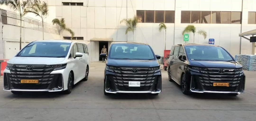 Sports car track edition Jaipur — sports car rental Jaipur, exotic cars Jaipur, Porsche rental in Jaipur, experience luxury car ride Jaipur